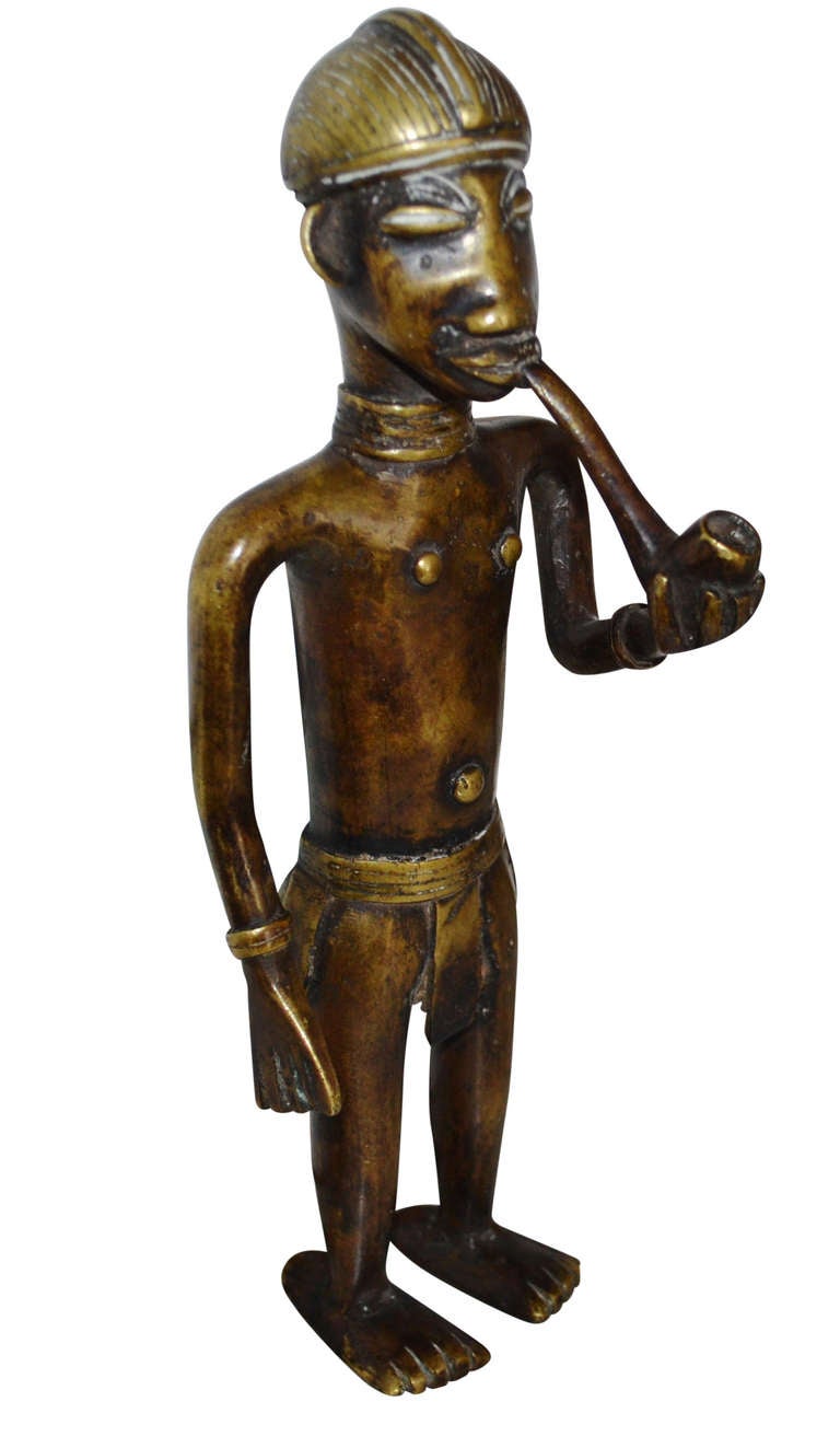 Afrikanische Bronzeskulptur aus dem 19. Jahrhundert aus dem Wiener Tabakmuseum (Volkskunst) im Angebot