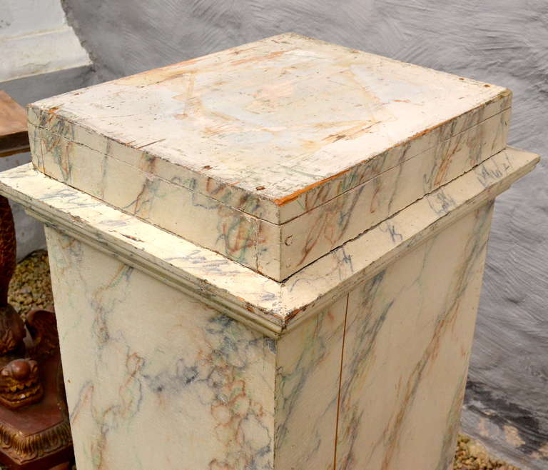 19th Century Faux Marble Wooden Pedestal, Scandinavian For Sale 1