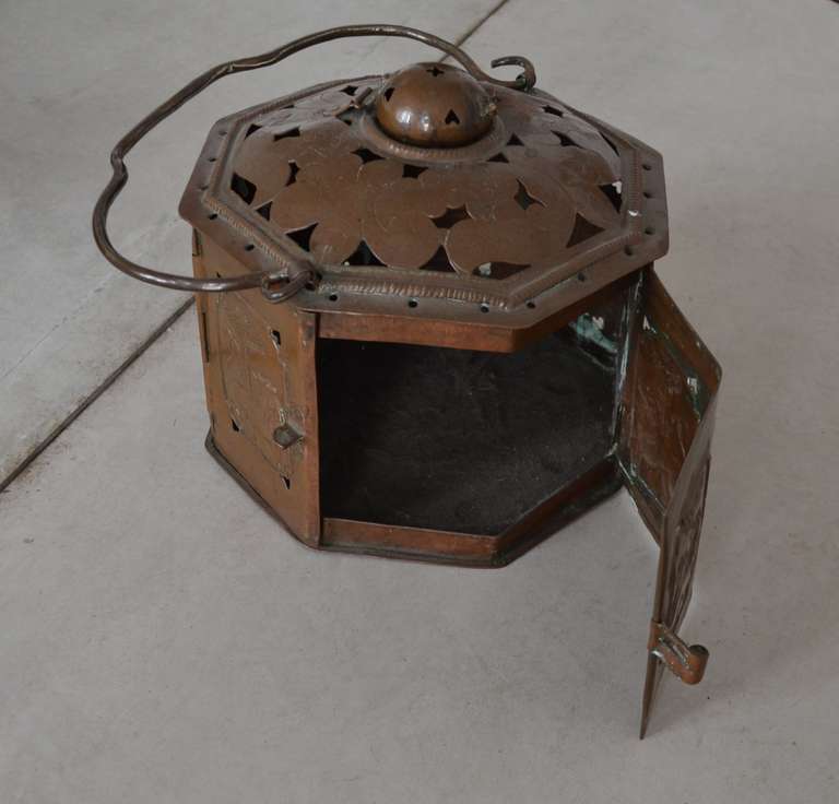 Footwarmer-Laterne aus Kupfer aus dem 18. Jahrhundert (18. Jahrhundert und früher) im Angebot