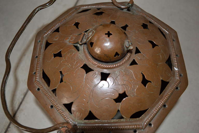 Lanterne à pied en cuivre du XVIIIe siècle en vente 1