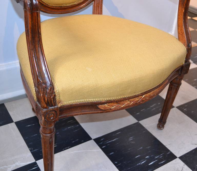 19th c. Louis XVI Medaillion Chair. 1