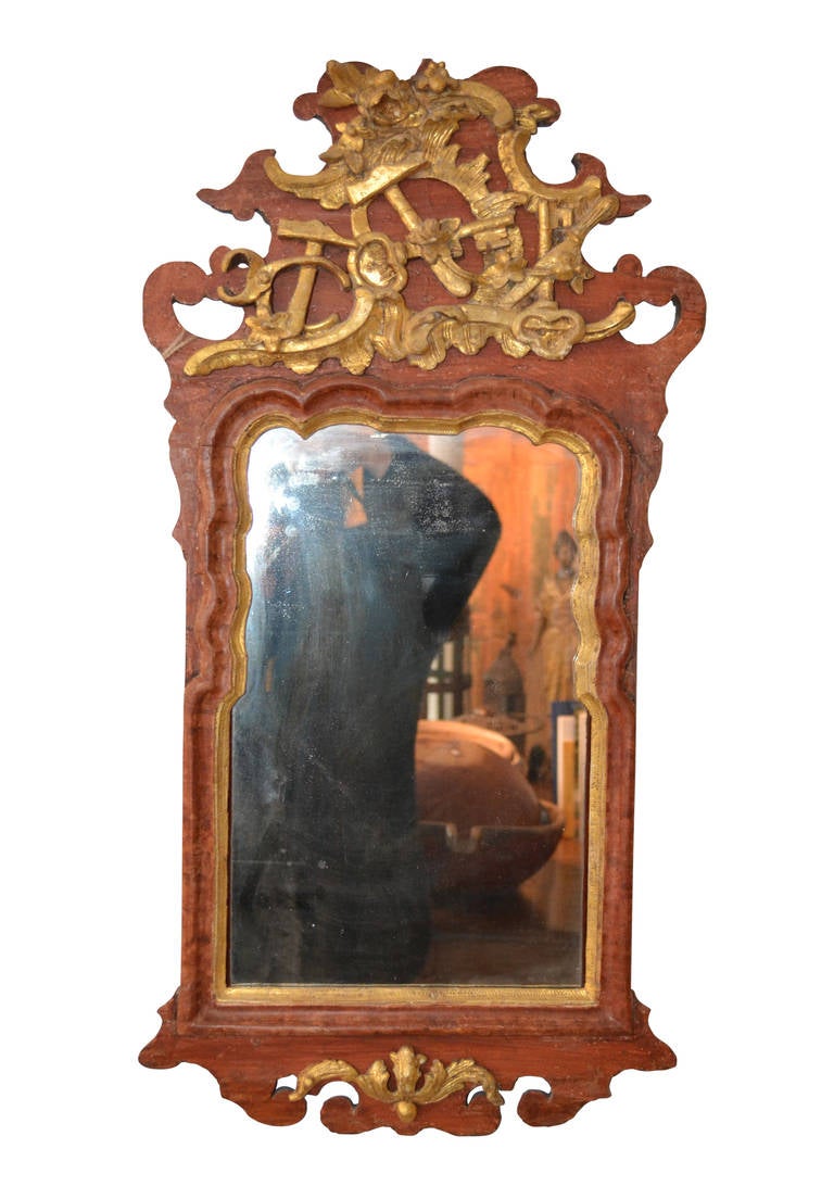 Danish 18th Century Gilded Freemason Guild Rococo Mirror In Good Condition For Sale In Copenhagen, K