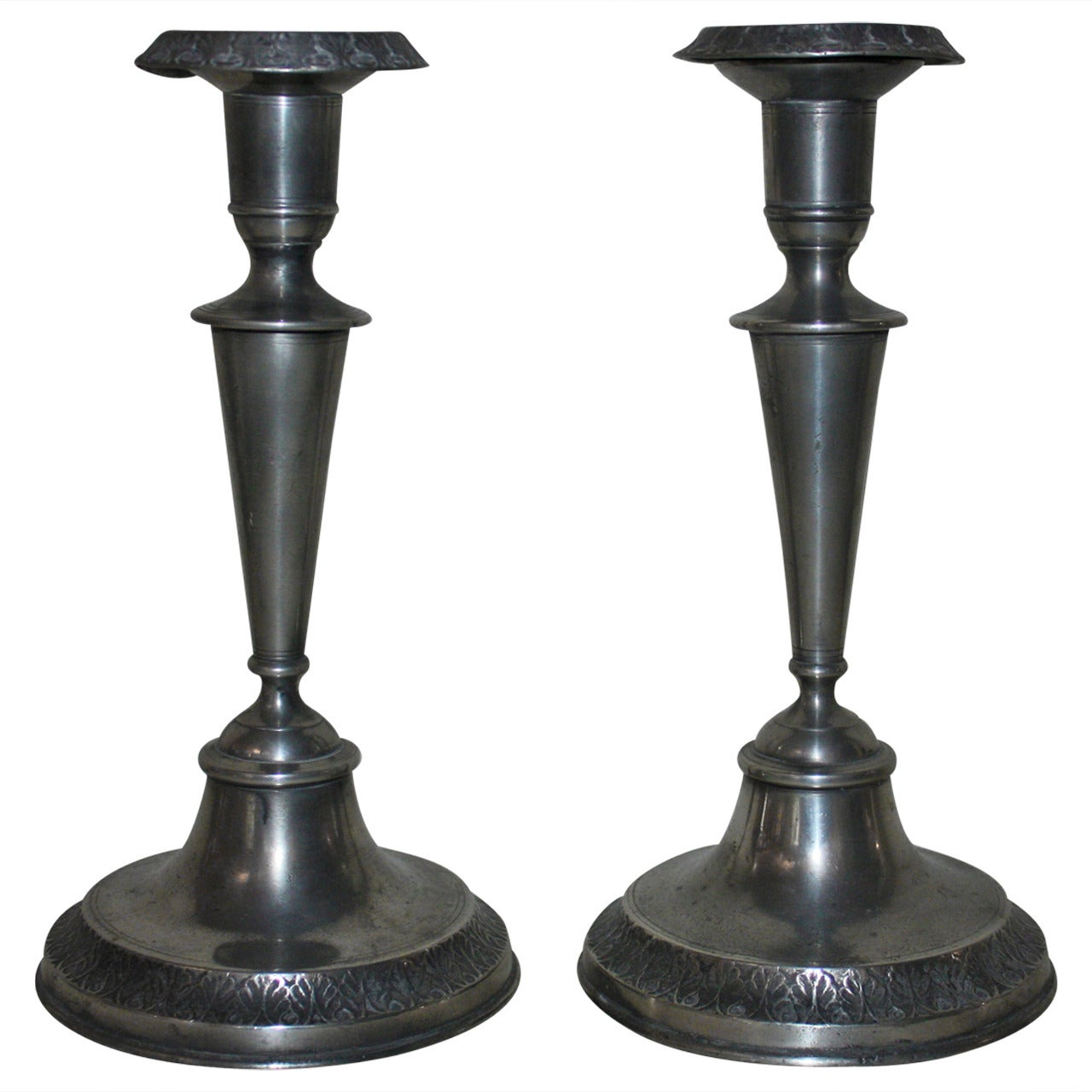 Early 19th Century Pair of Pewter Candleholders For Sale