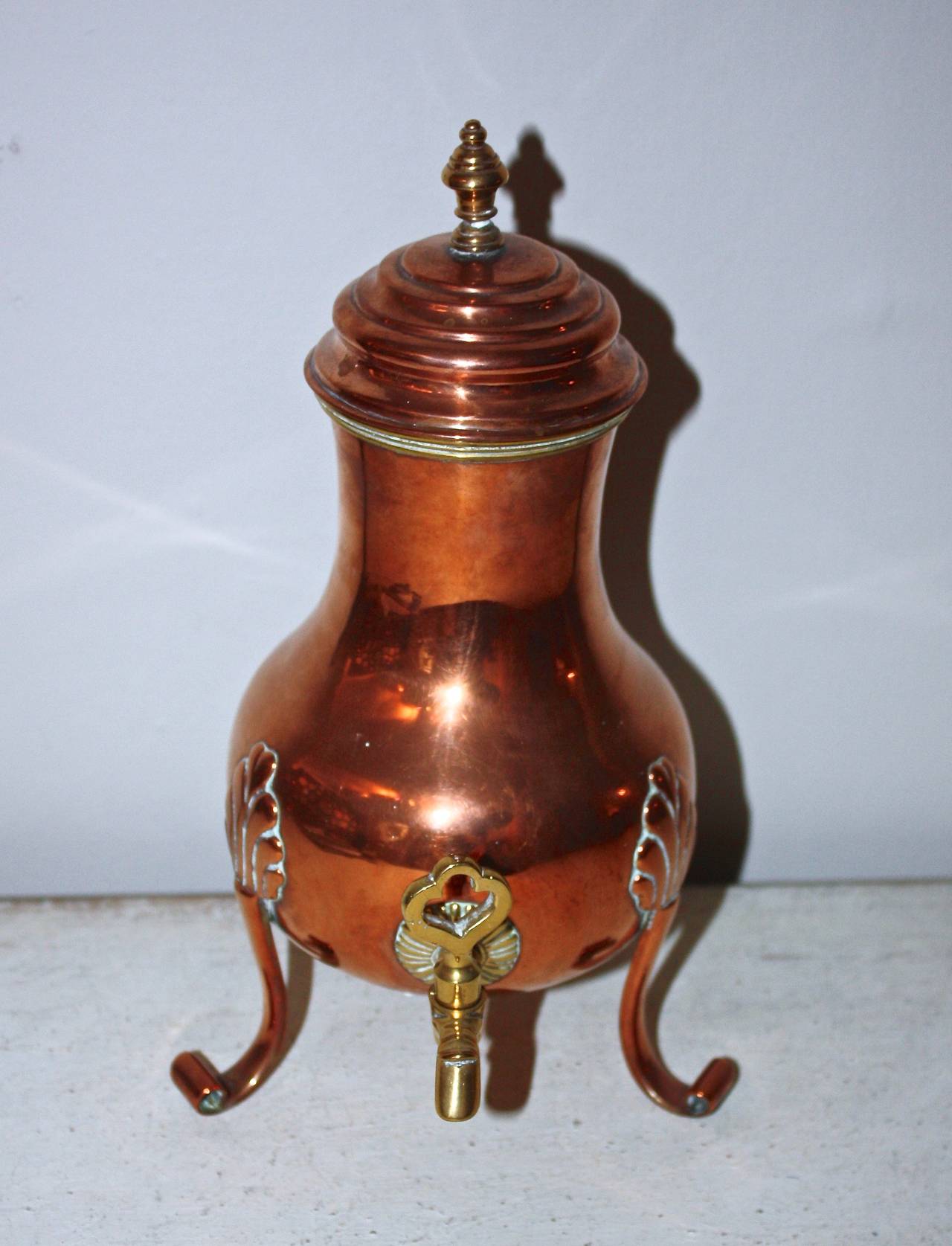 Danish 18th Century Rococo Copper Samovar For Sale