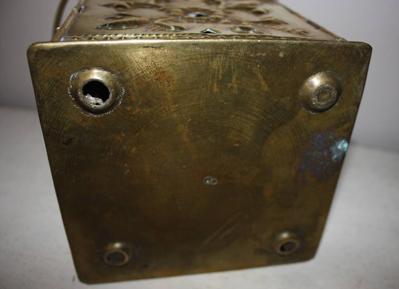 18th Century Rococo Brass Footwarmer For Sale 4