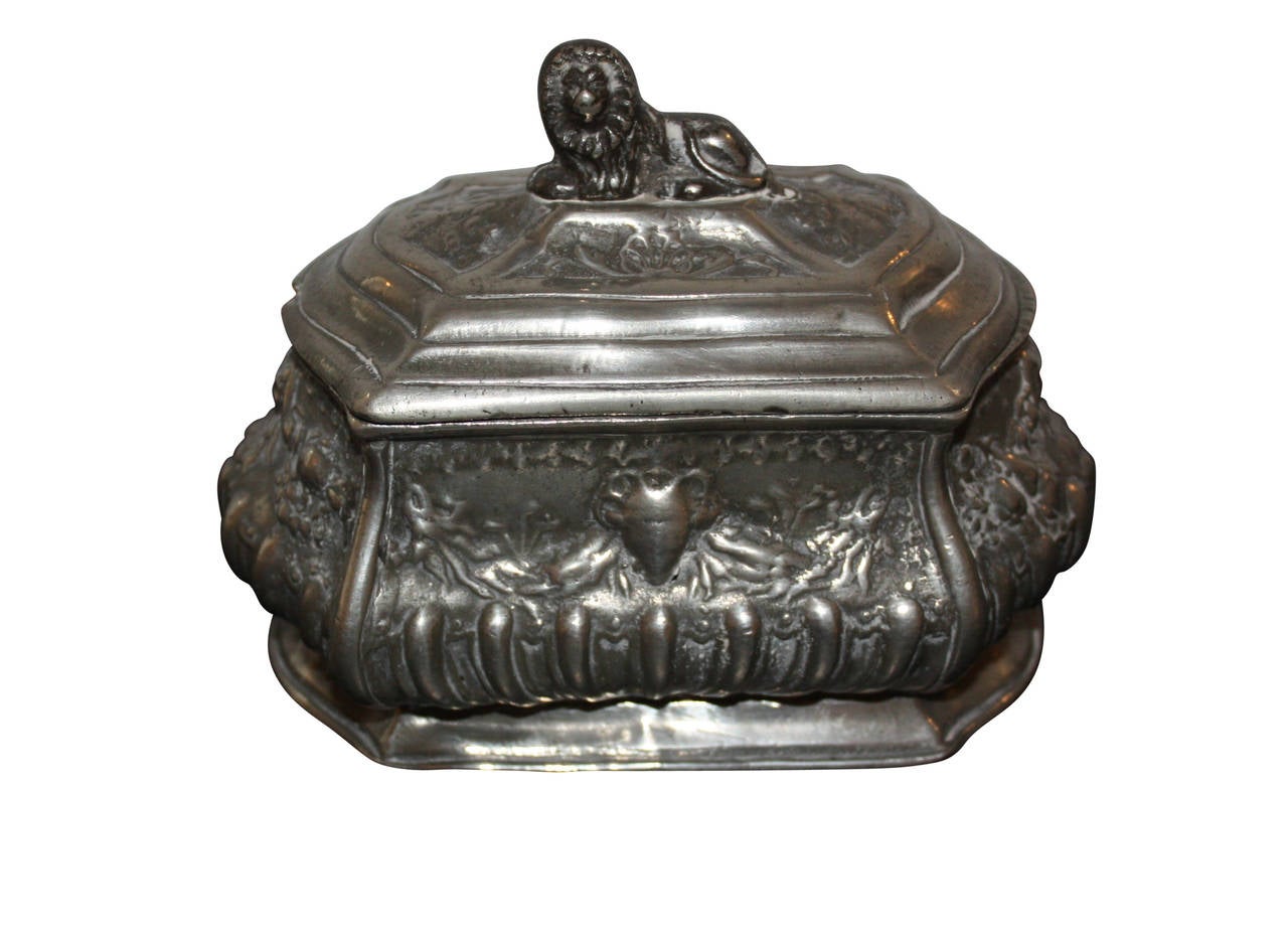 Danish Rococo Pewter Tea Caddy For Sale