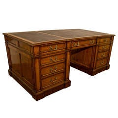 Vintage Beautiful Condition Satinwood Pedestal Desk