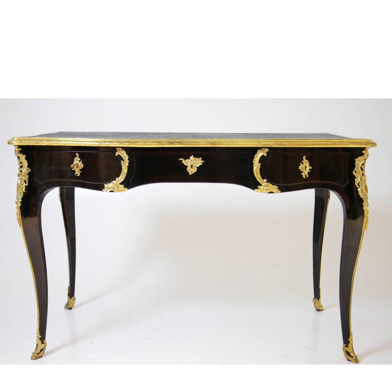 Fantastic Bureau Plat, Napoleon III style, dating on the 1880´s / 1900´s