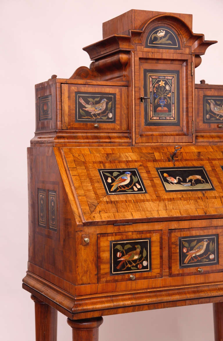 Baroque Cabinet Desk with Pietra Dura Inlays In Good Condition In Greding, DE