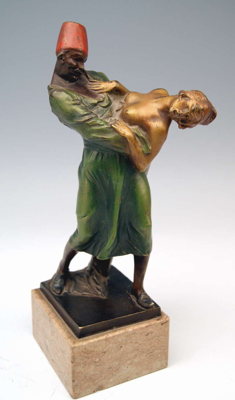 Bronzo di Vienna di Bruno Zach Schiavista arabo che rapisce la donna circa 1900 Argentor of Vienna 3