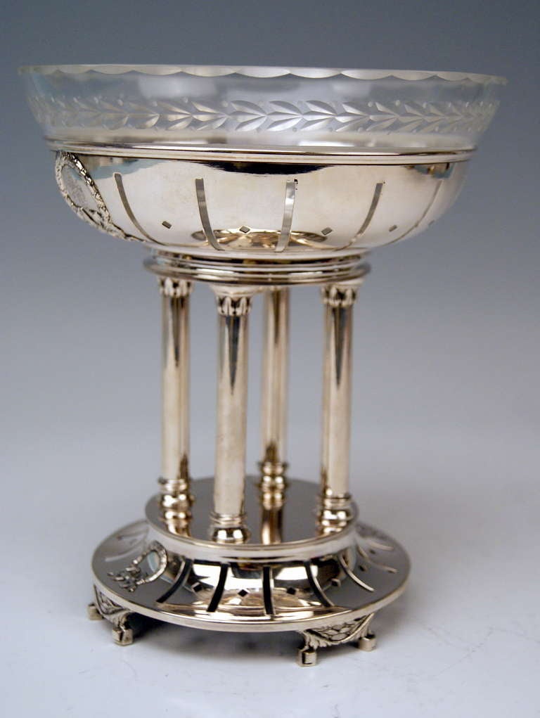 Silberner Jugendstilaufsatz aus Österreich mit Originalglaseinlage um 1905 (Art nouveau)