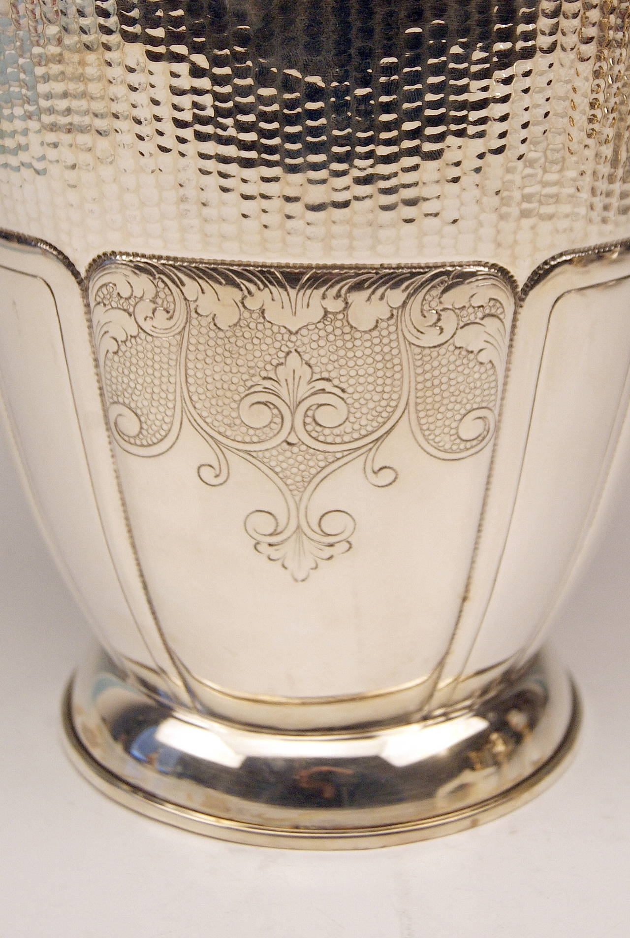 Inizio XX secolo Raffreddatore per champagne in argento Stancampiano Silver Company Palermo Sicily Italy c.1925