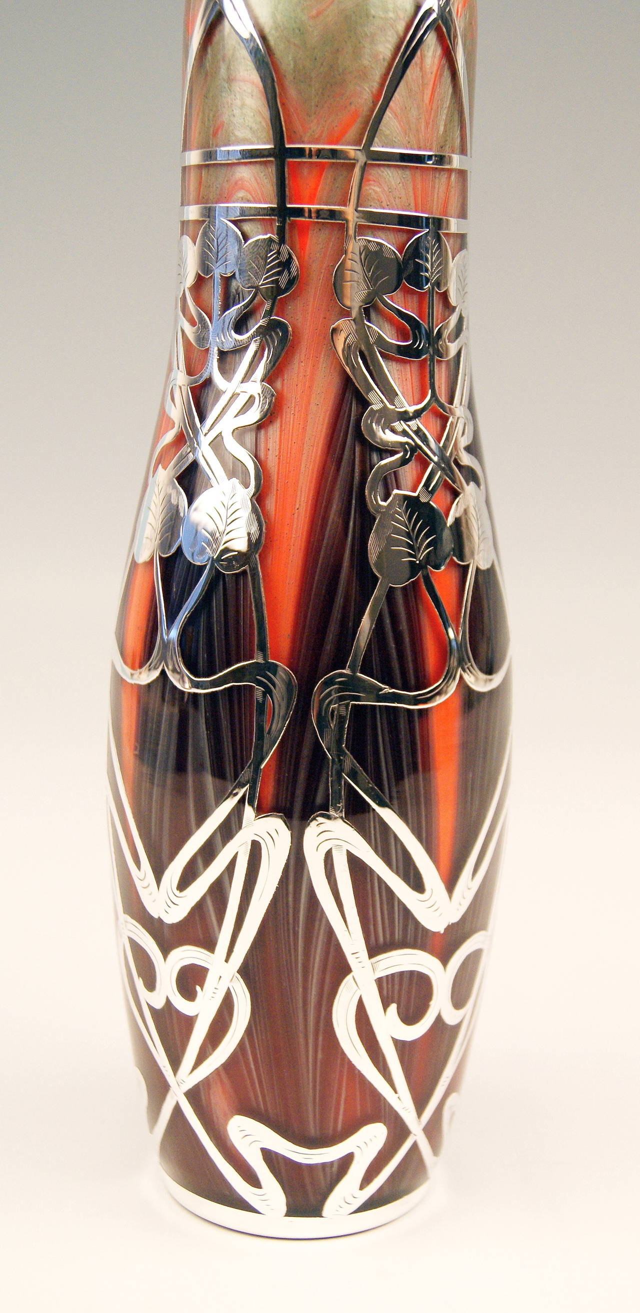 Glass Vase Loetz Widow Art Nouveau, Titania Gre 2512 Silver Overlay, circa 1906