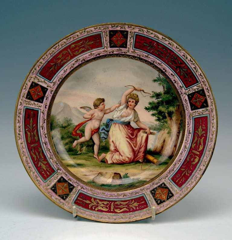 QUITE RARE PICTURE PLATE OF VIENNESE IMPERIAL PORCELAIN MANUFACTORY:
 Stunning quality  /  edged areas are decorated with so-said Grotesque  (Italian:  GROTTESCHI)  pattern. -  Material is  PORCELAIN   (multicoloured painted). 
 
 DATED   	1816  