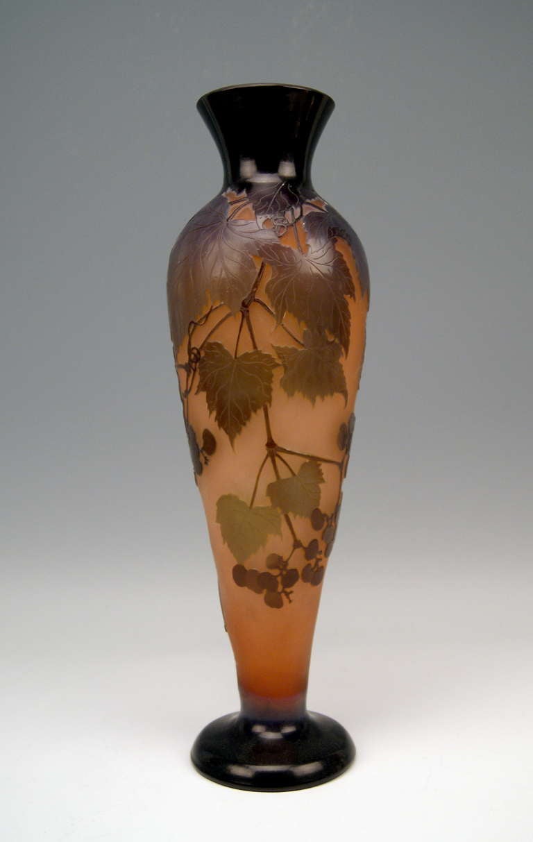 French Gallé Nancy Tall Vase with Wine Grapes Art Nouveau France Lorraine c. 1920