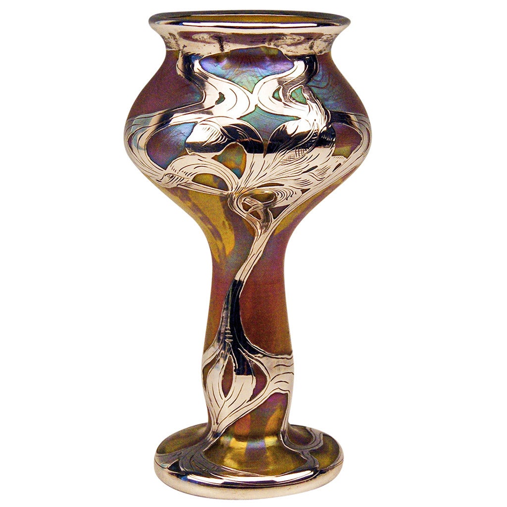 Jarrón Loetz Viuda Art Nouveau Phaenomen Gre Superposición de plata, circa 1900