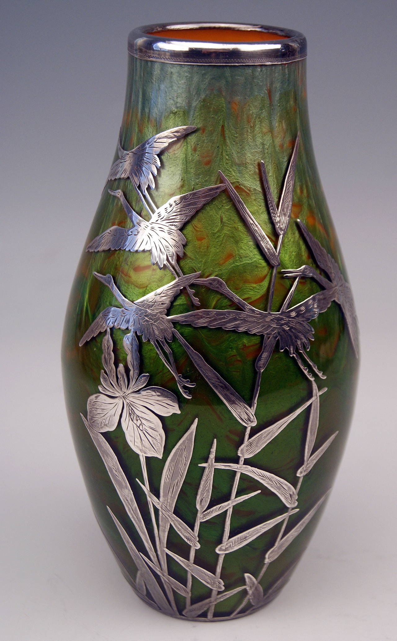 Early 20th Century Vase Loetz Widow Art Nouveau Titania Gre 2534 with Silver Overlay, circa 1906