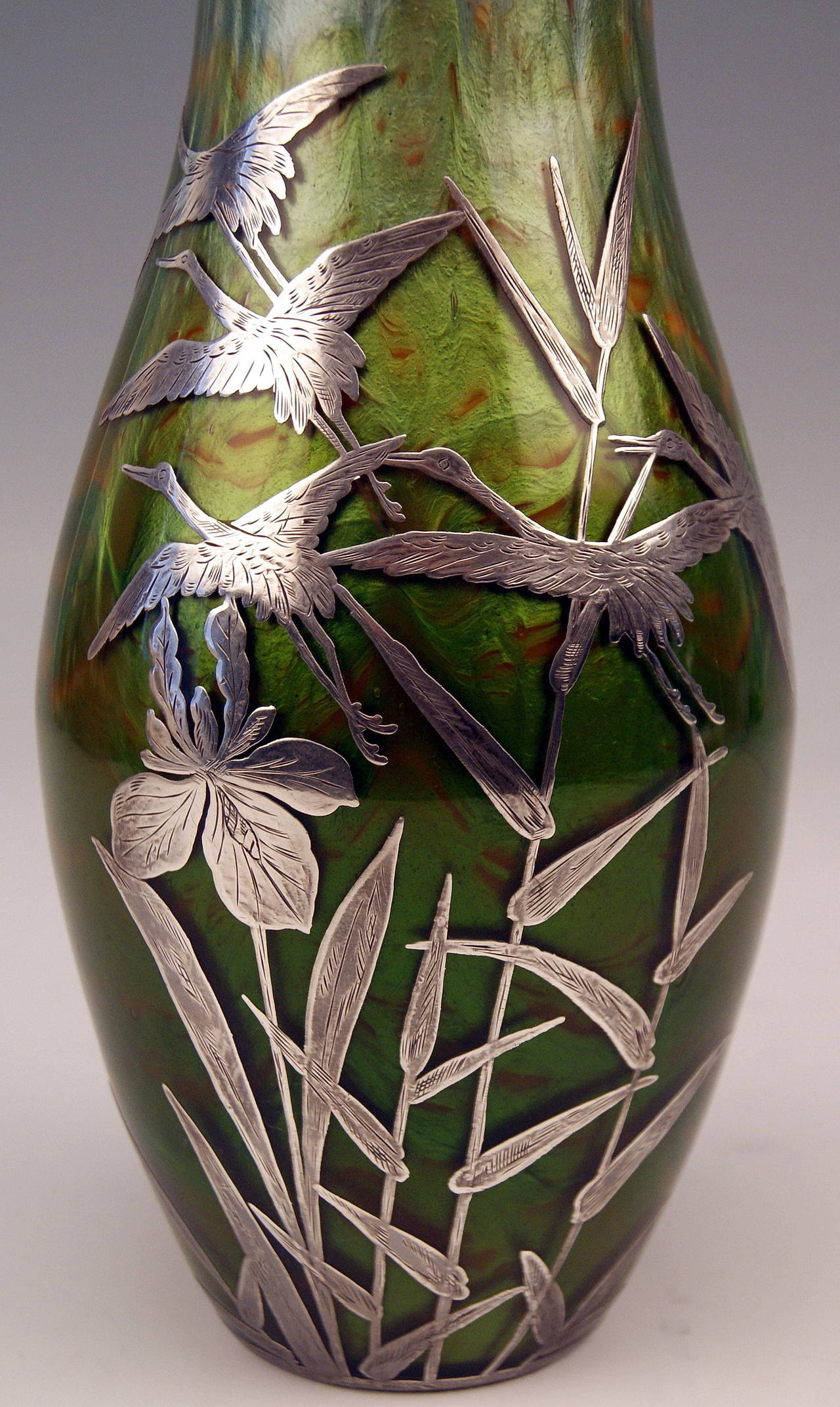 Vase Loetz Widow Art Nouveau Titania Gre 2534 with Silver Overlay, circa 1906 1