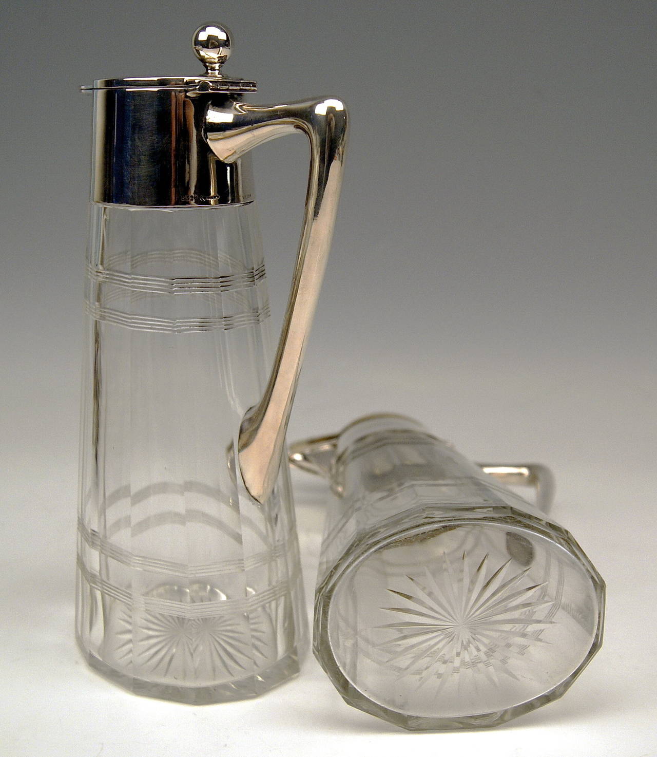 Silver Art Nouveau German Pair of Glass Decanters by Wilhelm Binder, 1900 In Excellent Condition In Vienna, AT