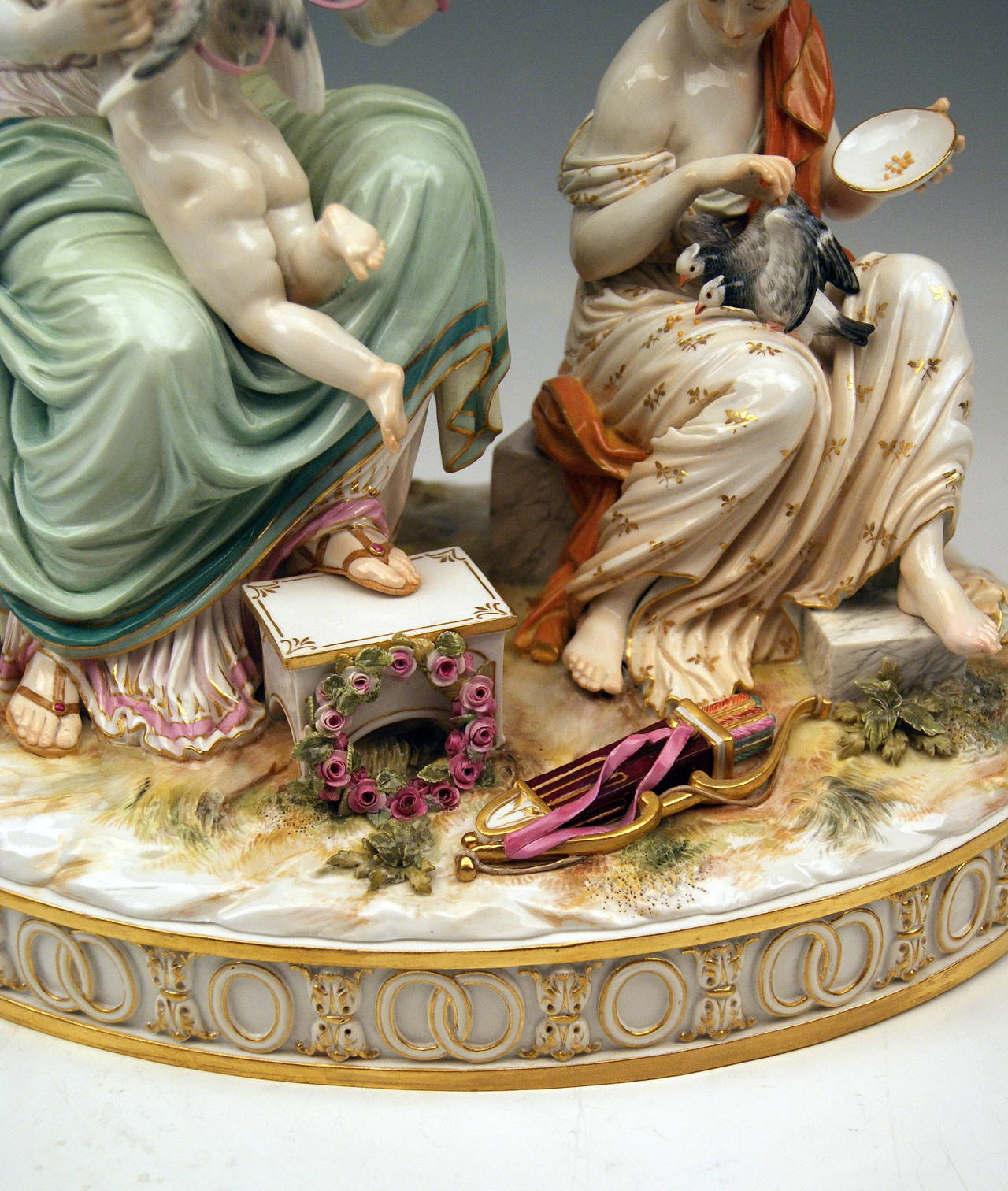 Meissen Large Mythologic Group Captivation of Cupid by Juechtzer, circa 1870 In Excellent Condition In Vienna, AT