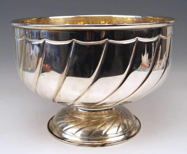 Silver Italian Huge Champagne Cooler, Gilded Inside, circa 1950 In Excellent Condition In Vienna, AT