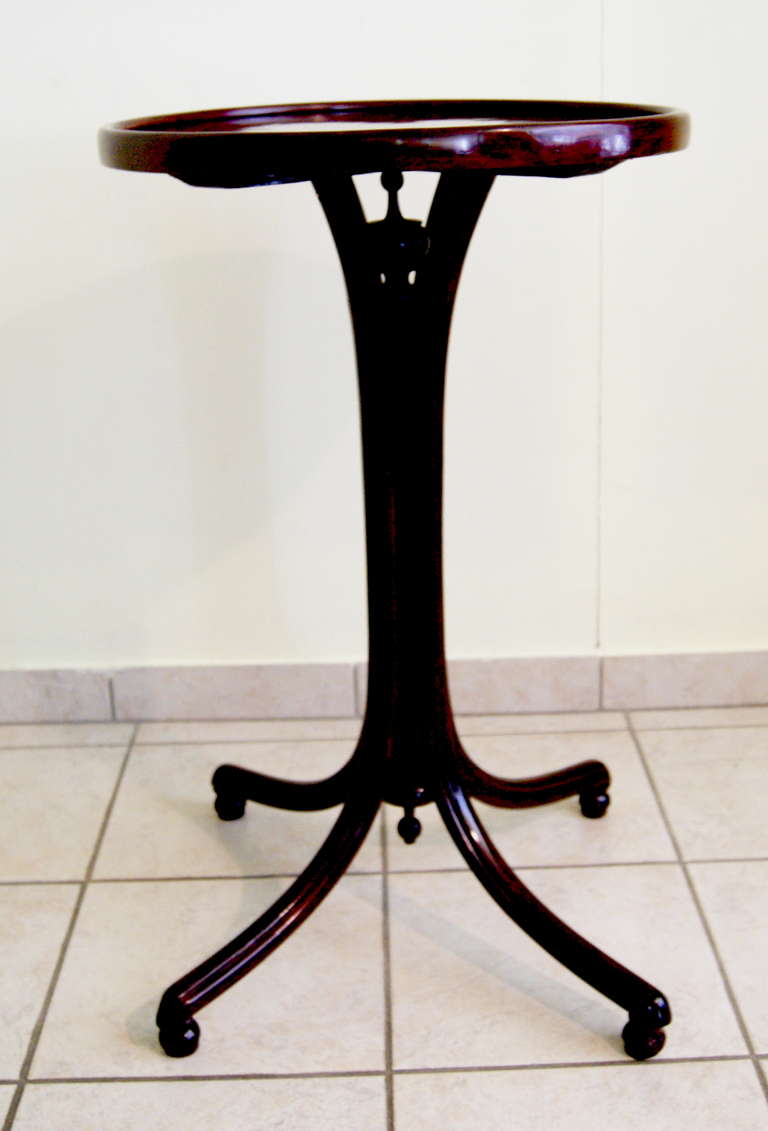20th Century Thonet Round Art Nouveau Table Model Number 8211b, circa 1905
