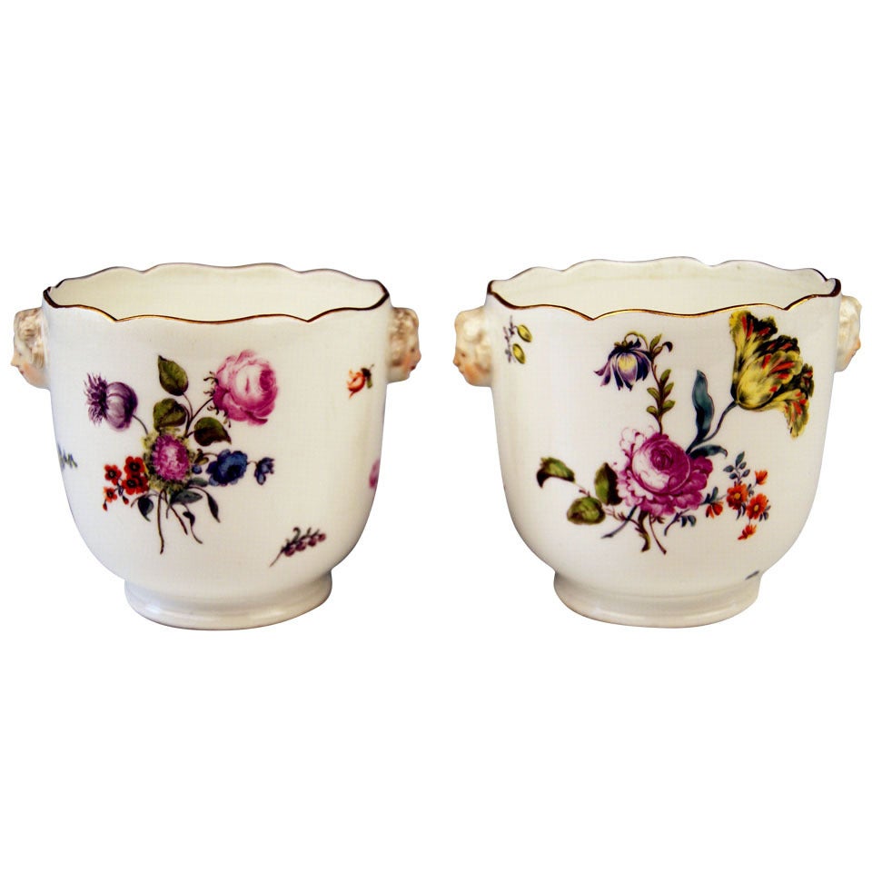 Meissen Pareja de Cachepots Jardineras Flores Periodo Rococó c. 1750 en venta