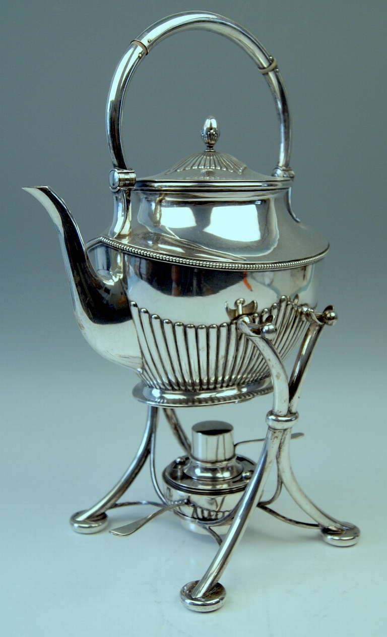 GERMAN SILVER ART NOUVEAU SAMOVAR  OF REMARKABLE SIZE   /   VINTAGE:  
Quite tall lidded tea pot attached to struttings, with chafing-dish.

   This set consists of different parts:

-- TEA POT    height of pot  (handle excluded):  circa  8.0 