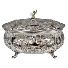 Silver Huge Lidded Bowl on Feet, Germany - Hanau, circa 1907-1910 7