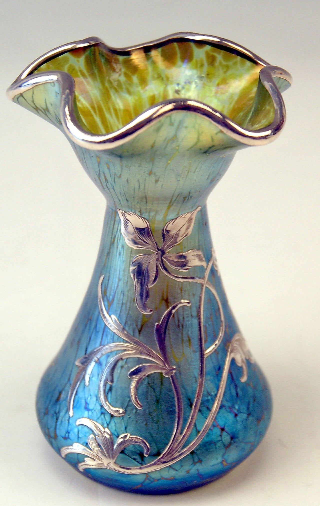 Austrian Vase Loetz Widow Art Nouveau Cobalt Papillon Silver Overlay, circa 1900
