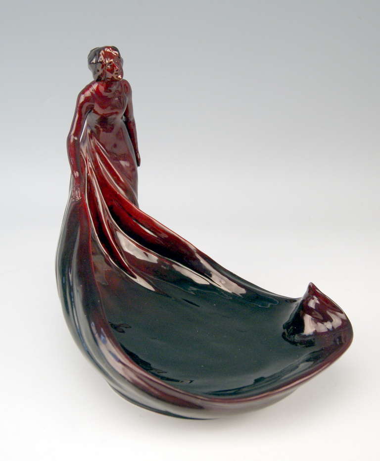 Hungarian Zsolnay Vintage Nicest Art Nouveau Eosin Bowl with Lady Figurine made 1900-1902 For Sale