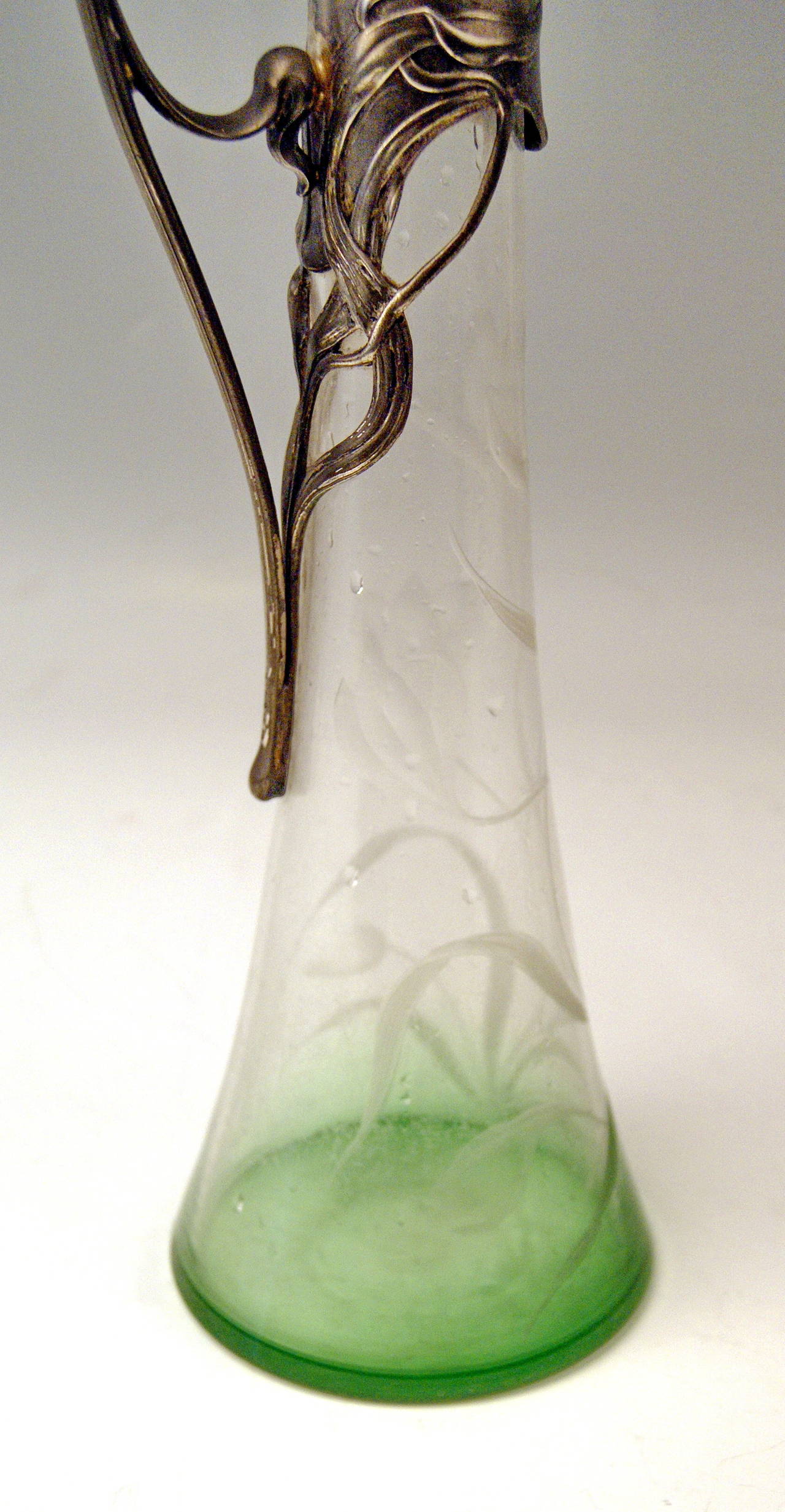 Early 20th Century WMF Art Nouveau Excellent Silver Plated Jug in Green and White Glass, circa 1905