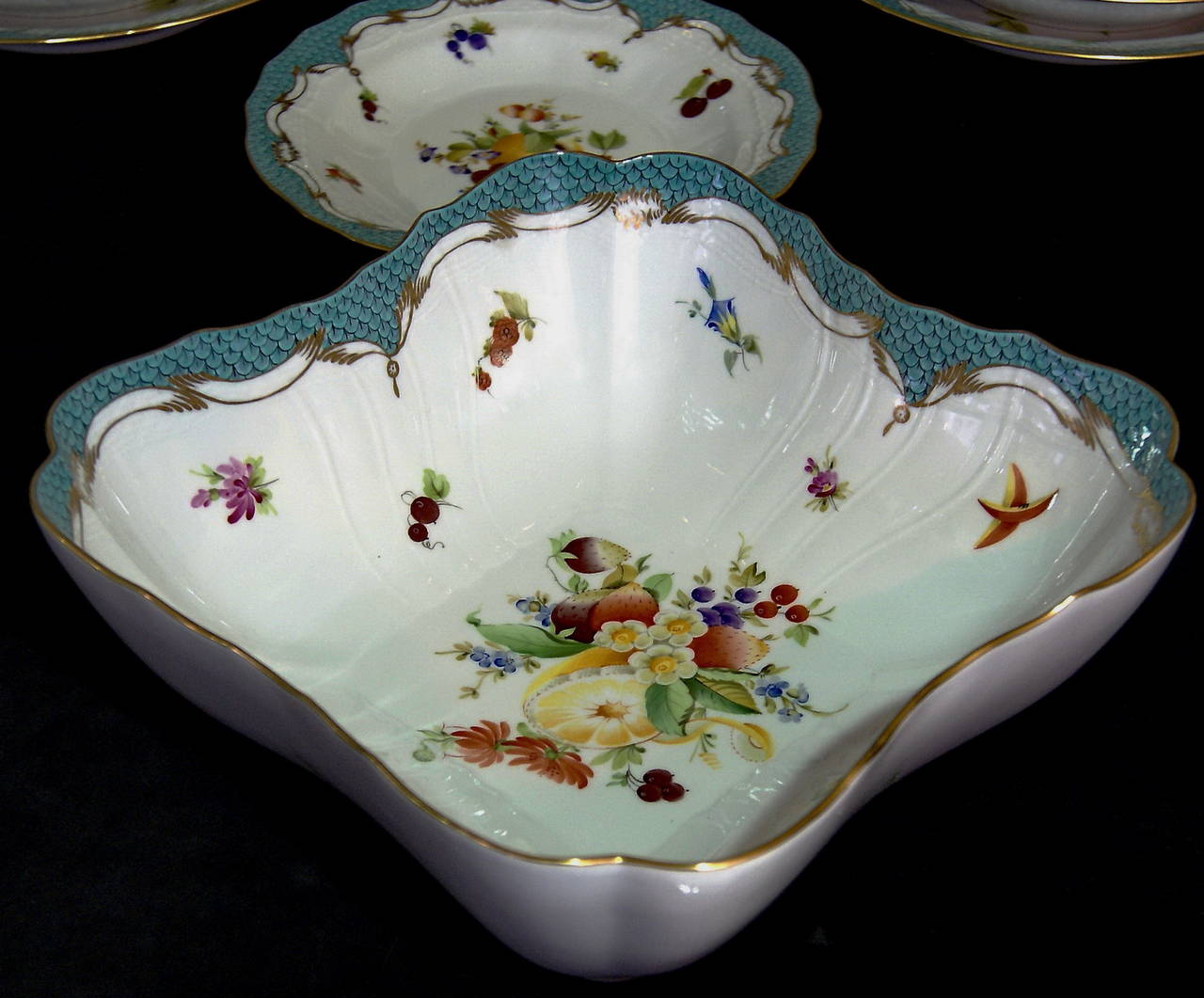 Other HEREND DINNER SET FOR 12 PERSONS COMPOSITION FRUITS FLOWERS CFR-ET c.1960