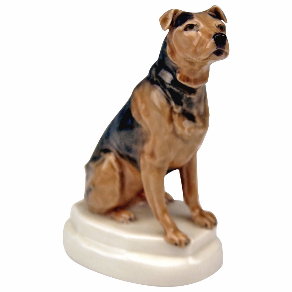 Meissen Lovely Dog Figurine Terrier by Paul Walther made c. 1935