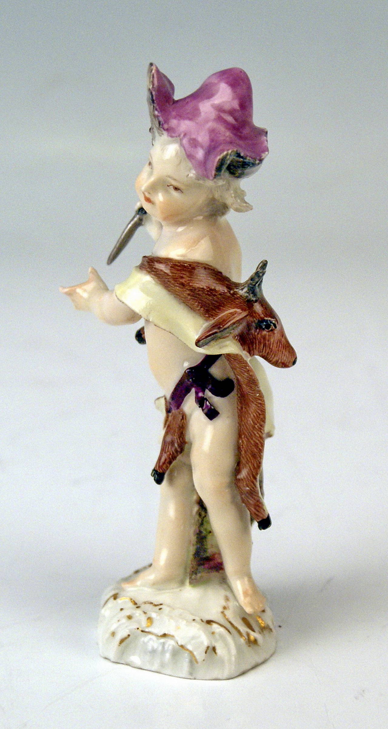 MEISSEN CHERUB MIT DAGGER UND QUARRY ROCOCO-CIRCLE OF KAENDLER ca. 1760-70 (Rokoko)