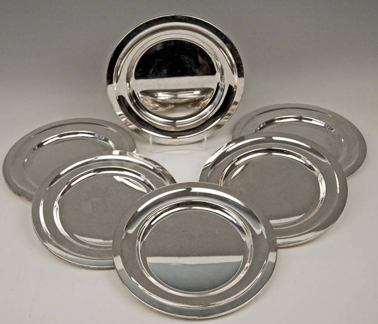 Excellent ensemble de six sous-assiettes en argent Allesandria près de Turin, Italie, vers 1970 Bon état - En vente à Vienna, AT