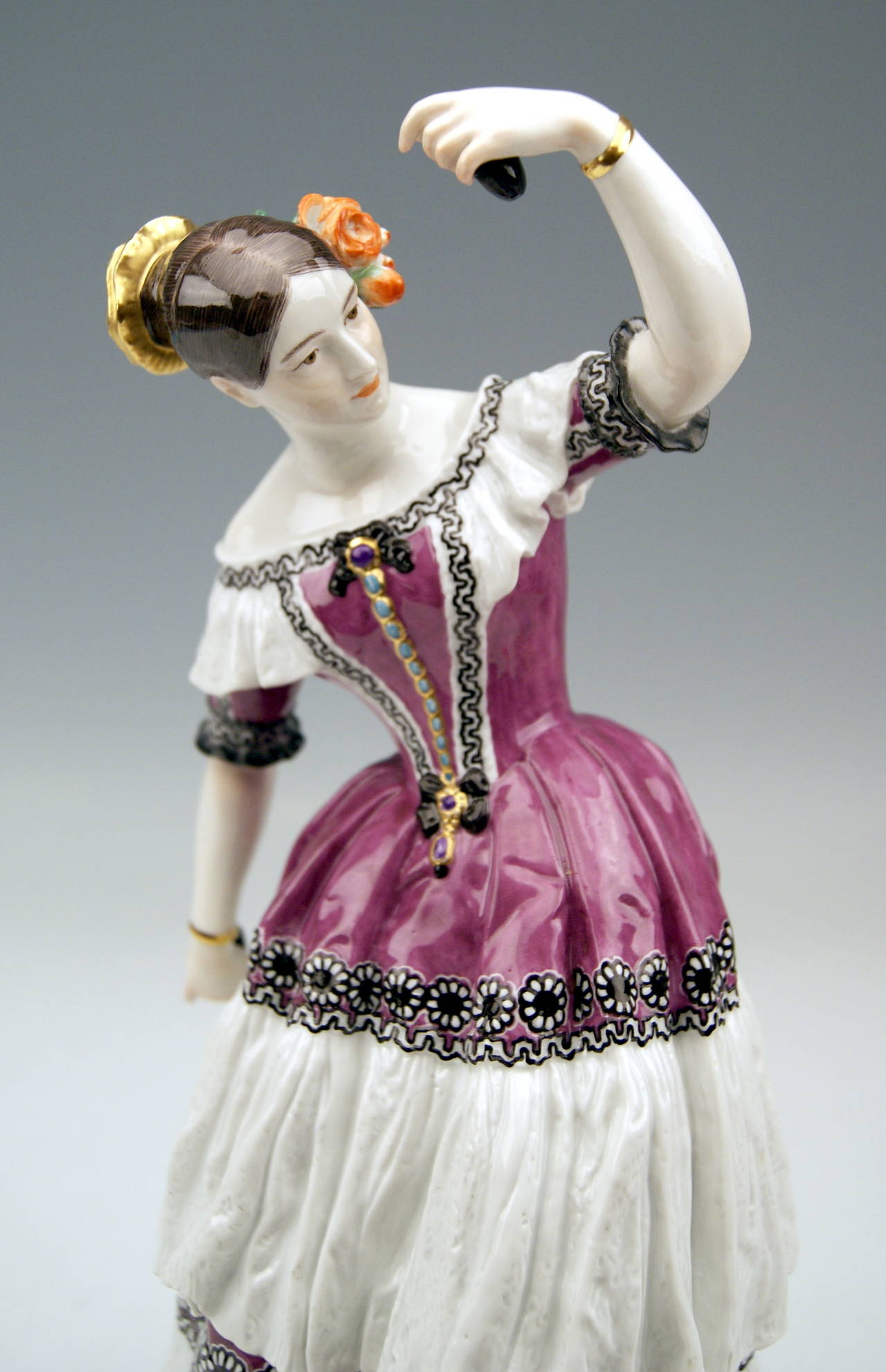 German Meissen Rare Figurine Austrian Dancer Fanny Elssler with Castanets, circa 1870