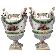 Antique Meissen Porcelain Pair Of Vases With Figurines 19th Century