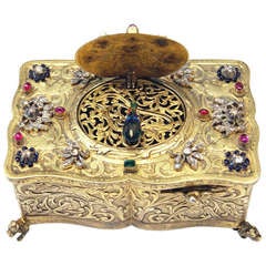 Antique Gilded Automate of Singing Bird / Songbird - Viennese silver. Covered with gemstones, middle of 19th c.