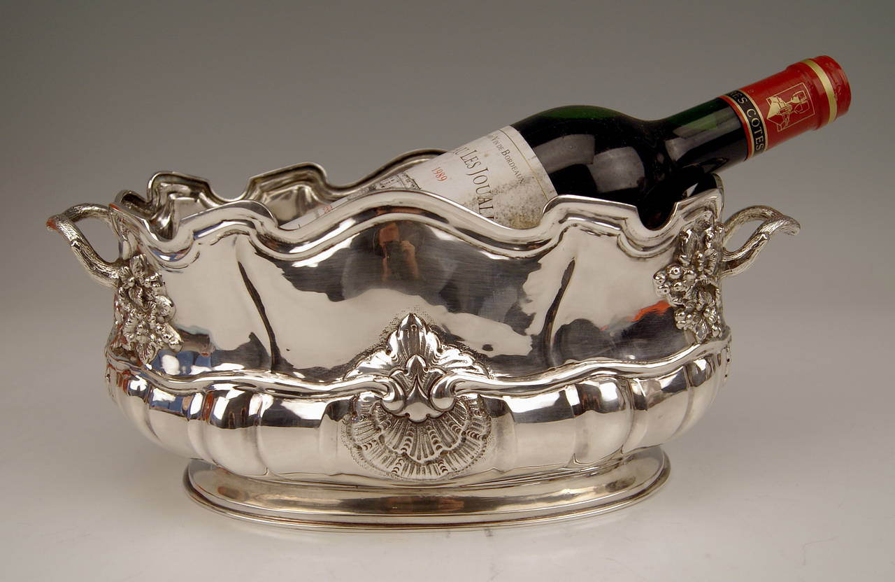 Silberner Schweizer Weinkühler-Flaschenhalter aus Silber, hergestellt in Genf, Schweiz, um 1900 (Schweizerisch) im Angebot