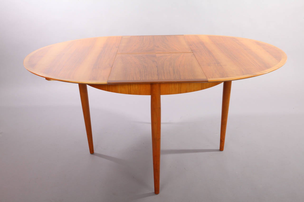 Extendable Dining Table with Six Chairs, Solid Cherry, Production Lübke In Excellent Condition In Vienna, Vienna