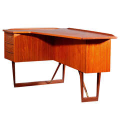 Very Rare Asymmetrical Teak Wood Desk by Peter Lovig Nielsen, Denmark, 1960