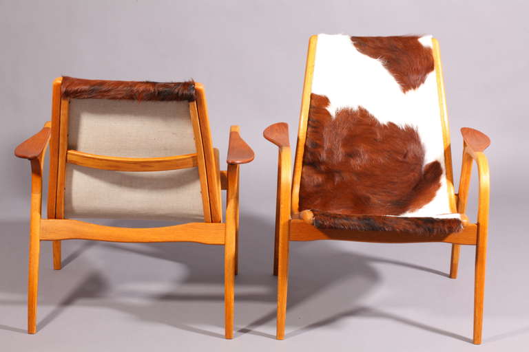 Two Lamino Armchairs with Ottoman, Tri-Colored Cowskin, Designed by Ekström In Excellent Condition In Vienna, Vienna