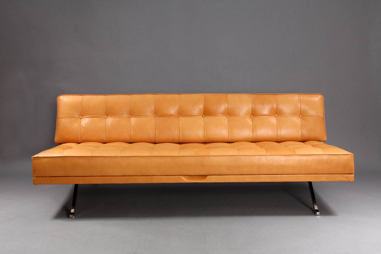Mid-Century Modern Daybed 
