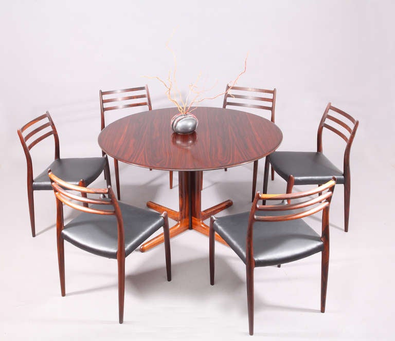 Rosewood 6 danish dining chairs and extensible table-rosewood