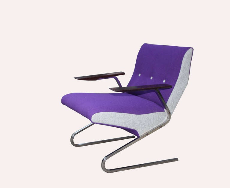 Two Purple Cantilever Chairs by Georg Van Rijk (Moderne der Mitte des Jahrhunderts)
