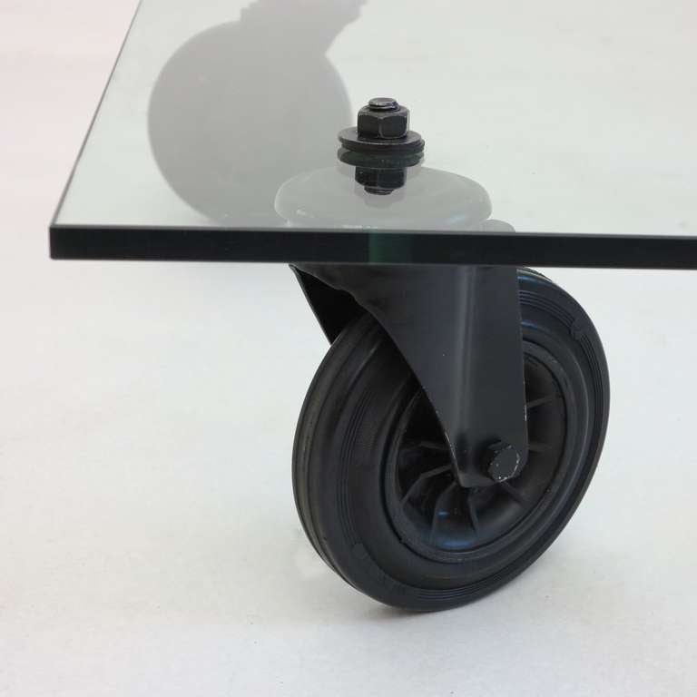 table with wheels