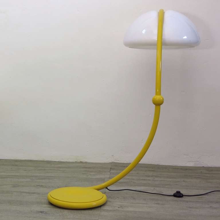Floor Lamp "Serpente". Elio Martinelli Italy 1965.