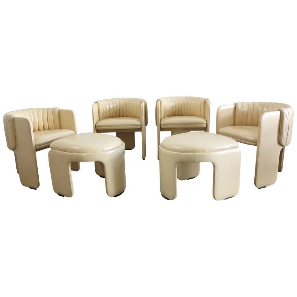 Poltrona Frau Lot of Four Armchairs and Two Stools, Italy, 1970-1975 For Sale