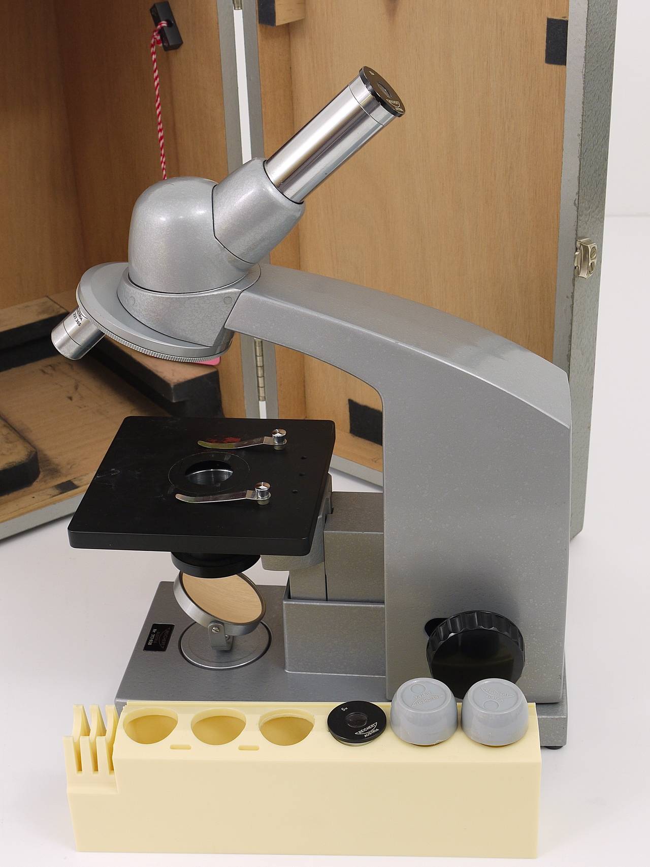 reichert austria microscope